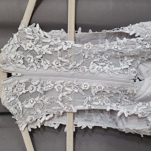 TLC Say Yes To The Prom Dress Juniors Gray Iridescent Stones Ruffly Layers Sz 7 - Picture 9 of 16